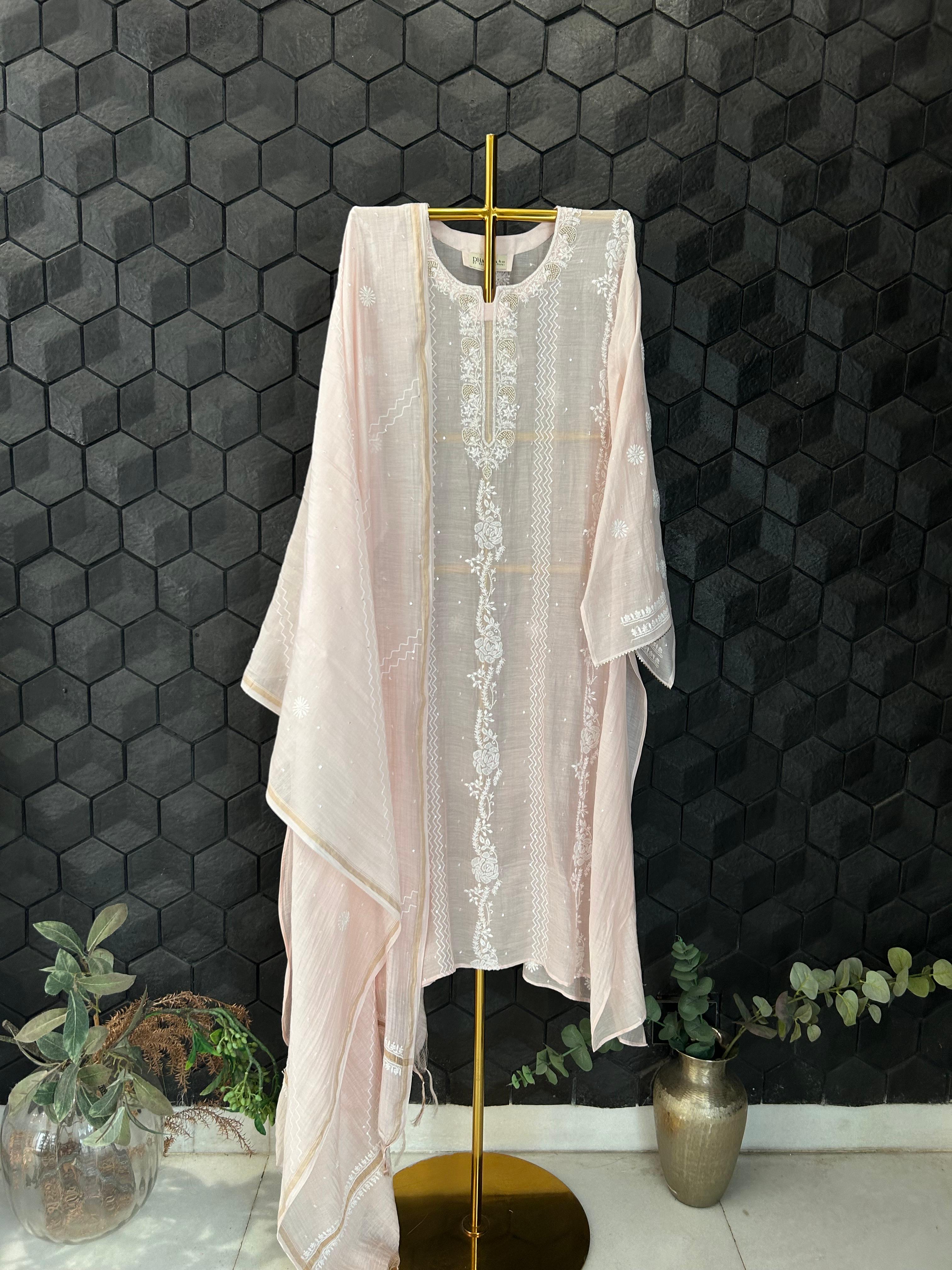 Pink mul chanderi chikanakri kurta set