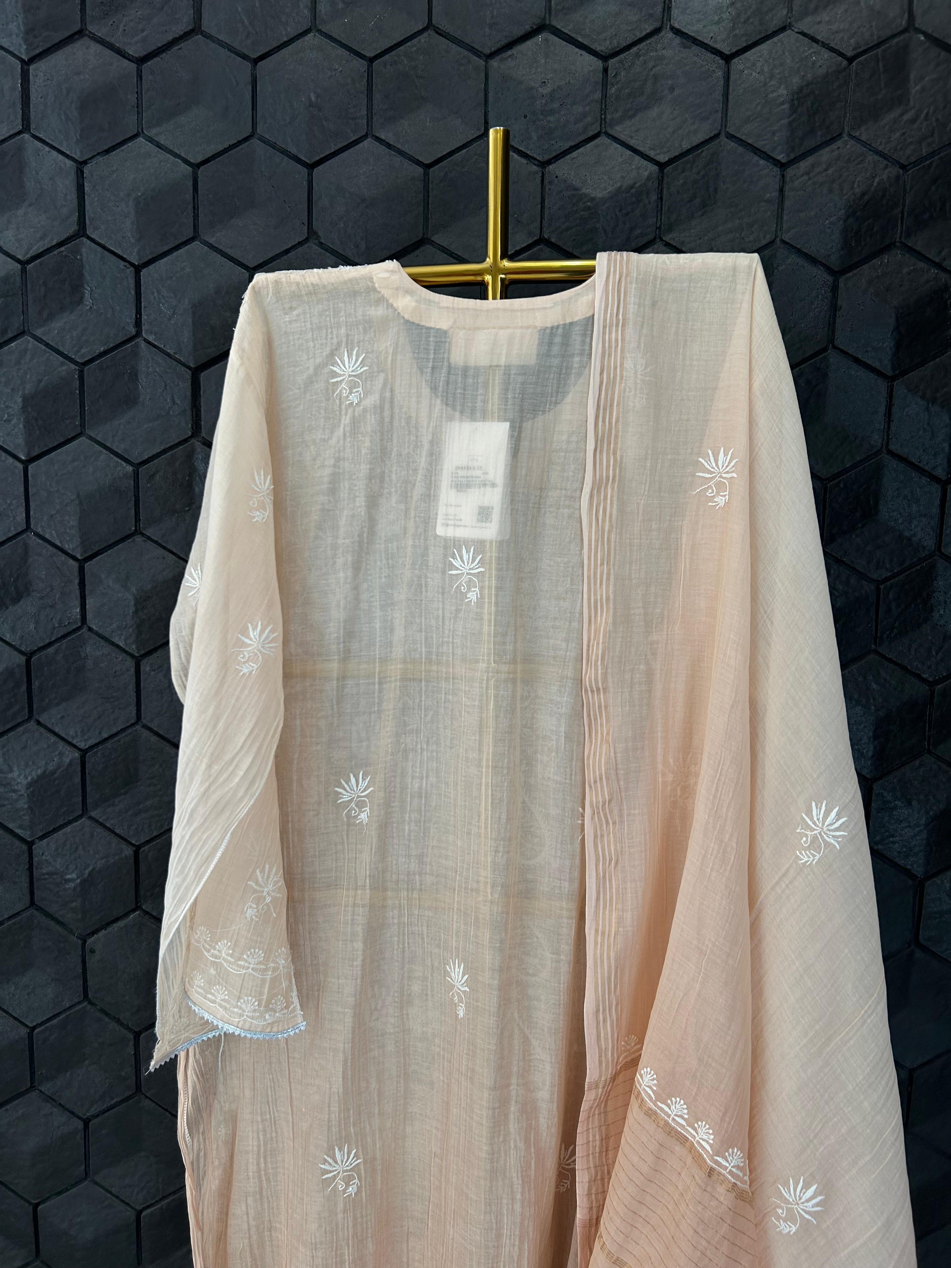 Peach mul chanderi chikankari kurta set