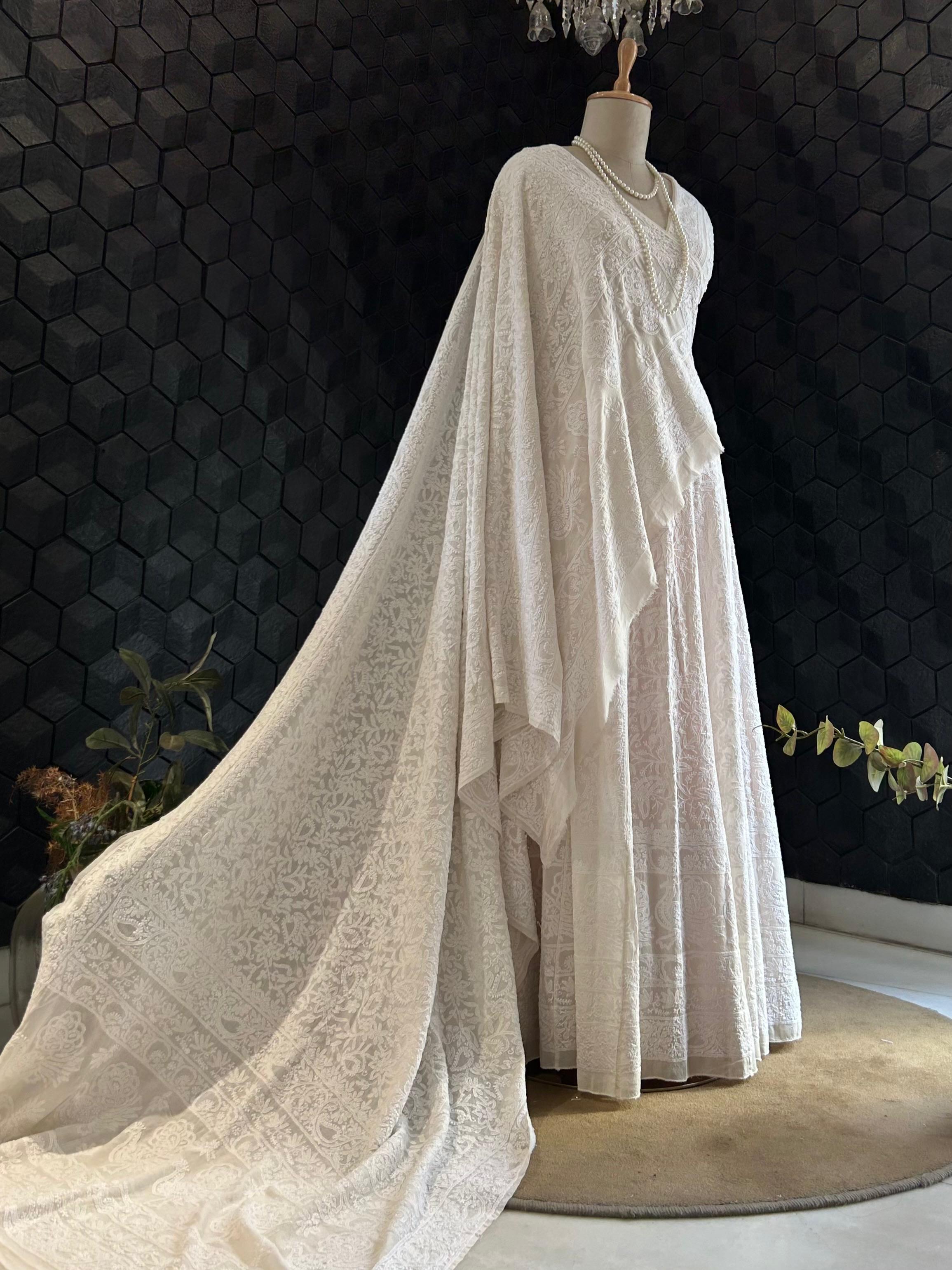 White Georgette ek-taar chikankari lehenga set