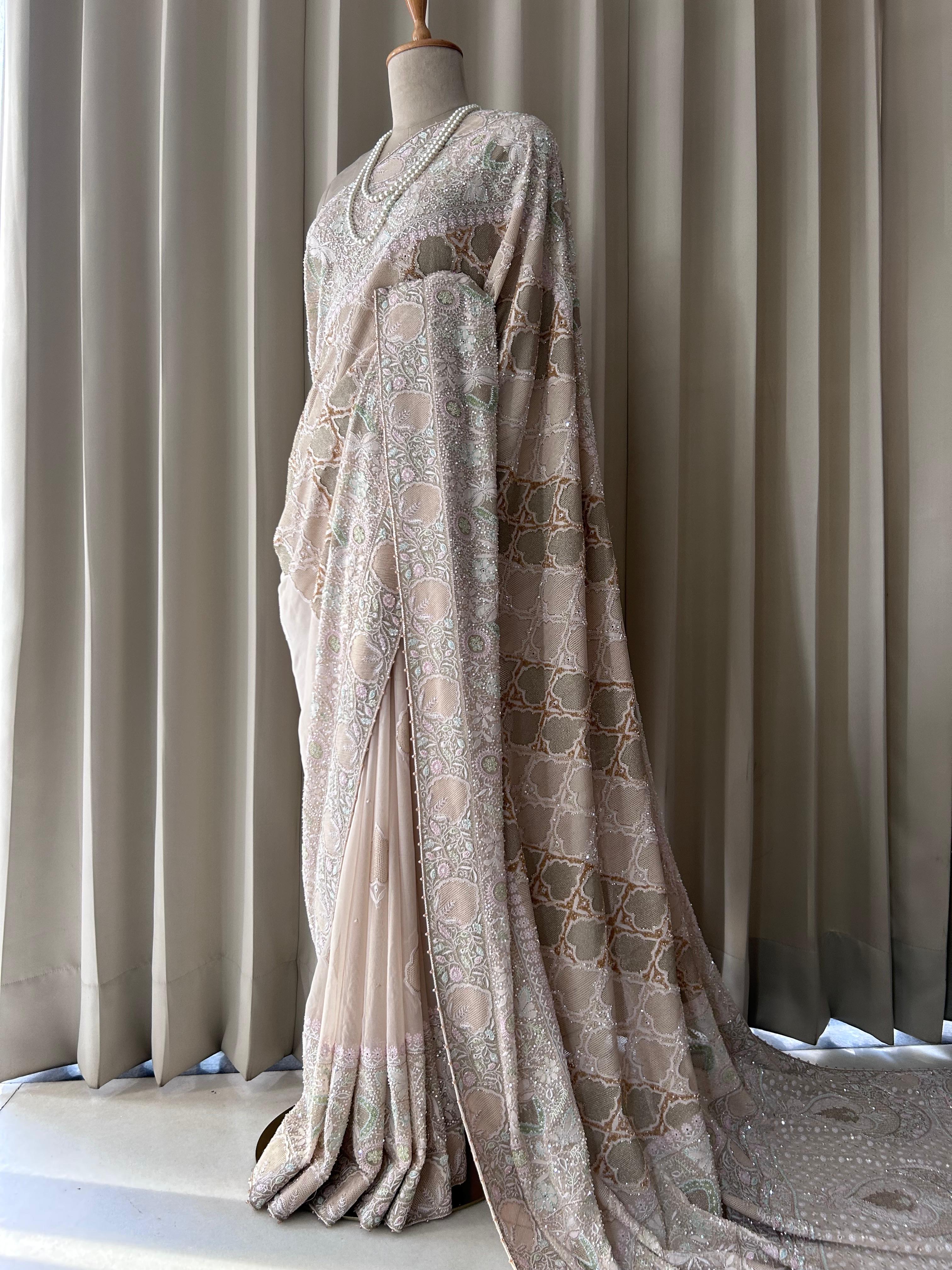 Ivory ek-taar georgette chikankari saree