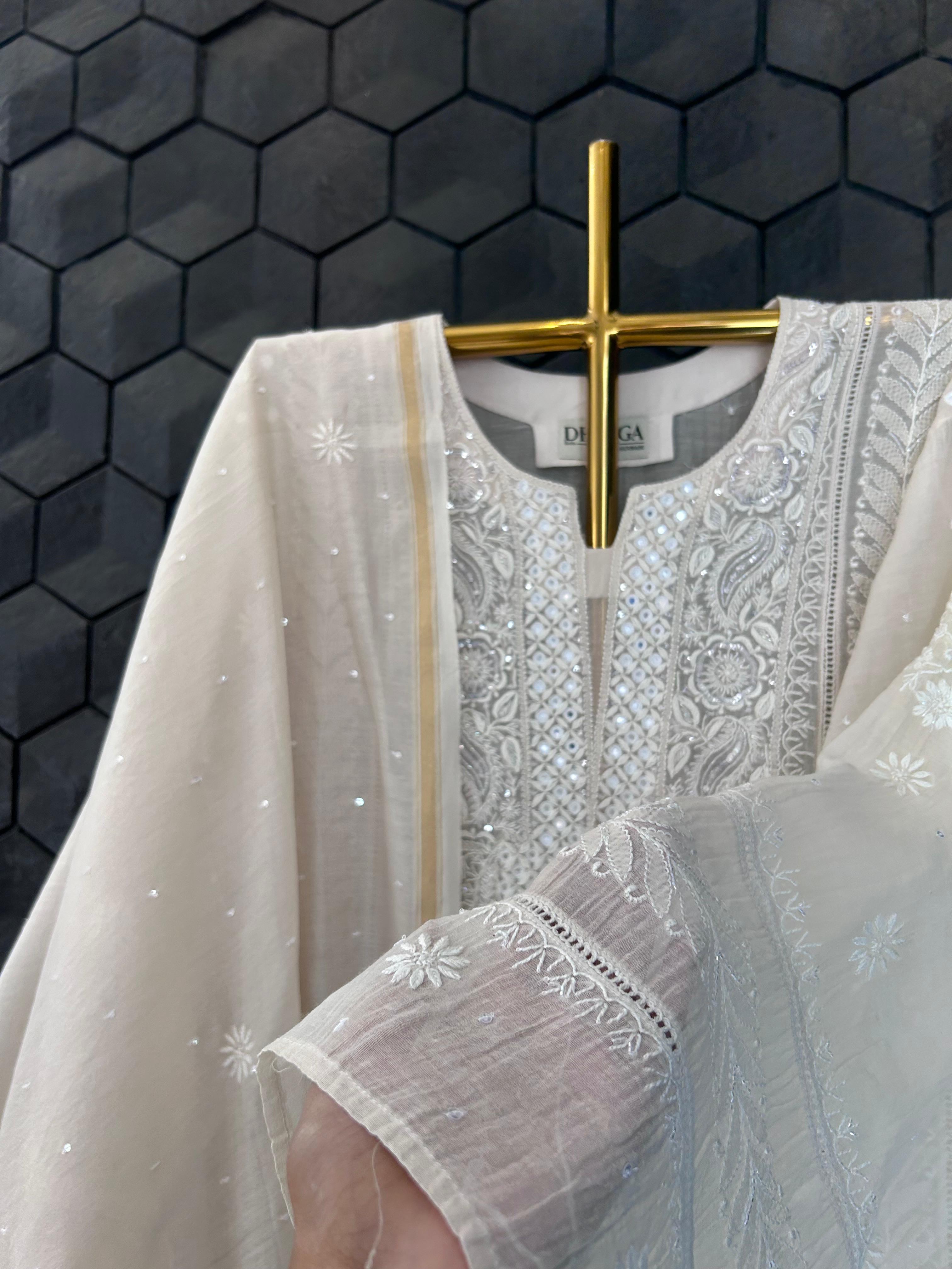 Ivory mul chanderi chikankari kurta set