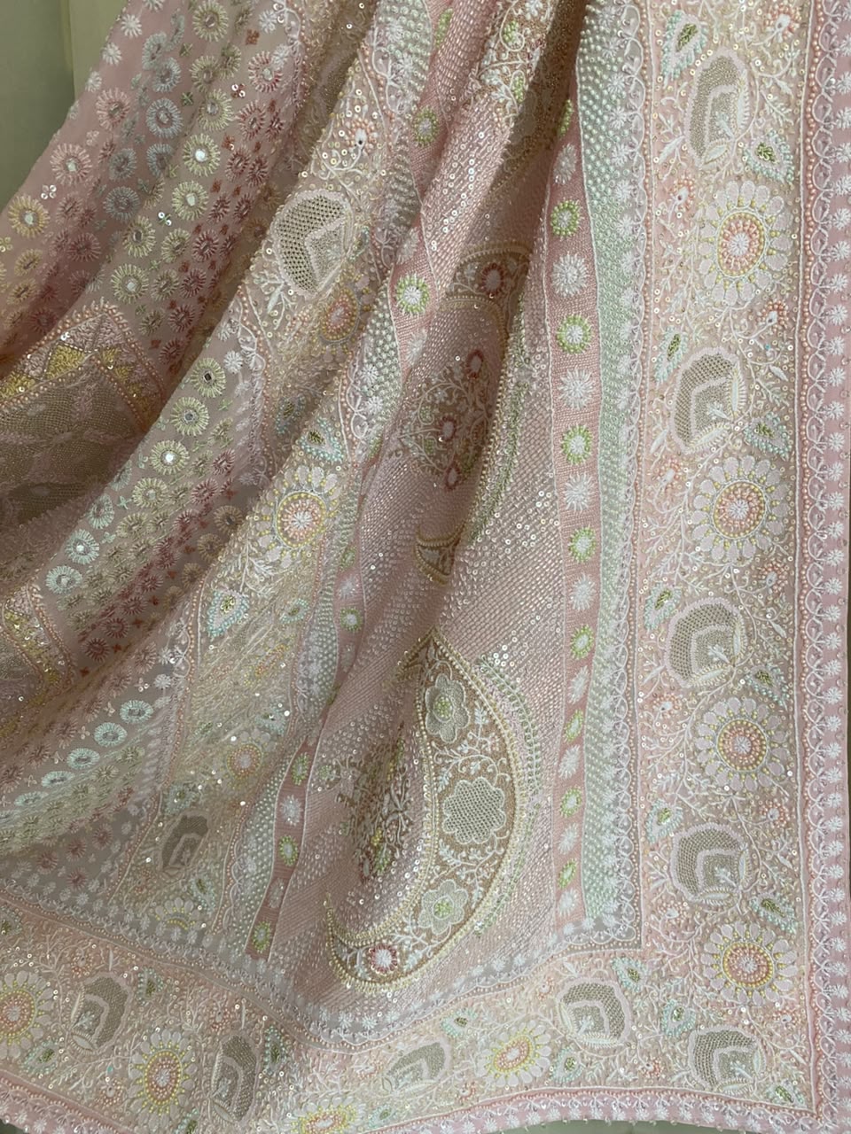 Pink georgette ek-taar chikankari dupatta