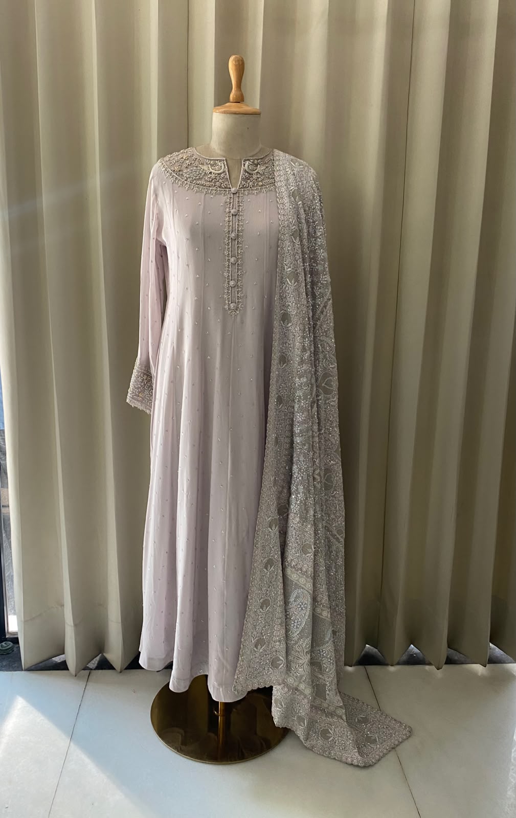 Lilac Georgette Anarkali Set with Embroidered Heavy Dupatta