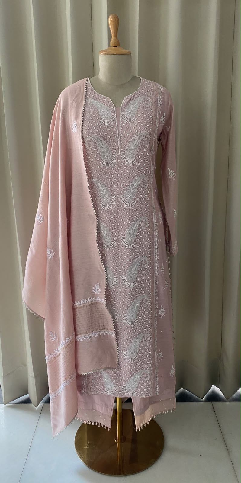 Pastel Pink Moonga Silk Kurta Set with Paisley Chikankari, Pearl & Cut Dana Work