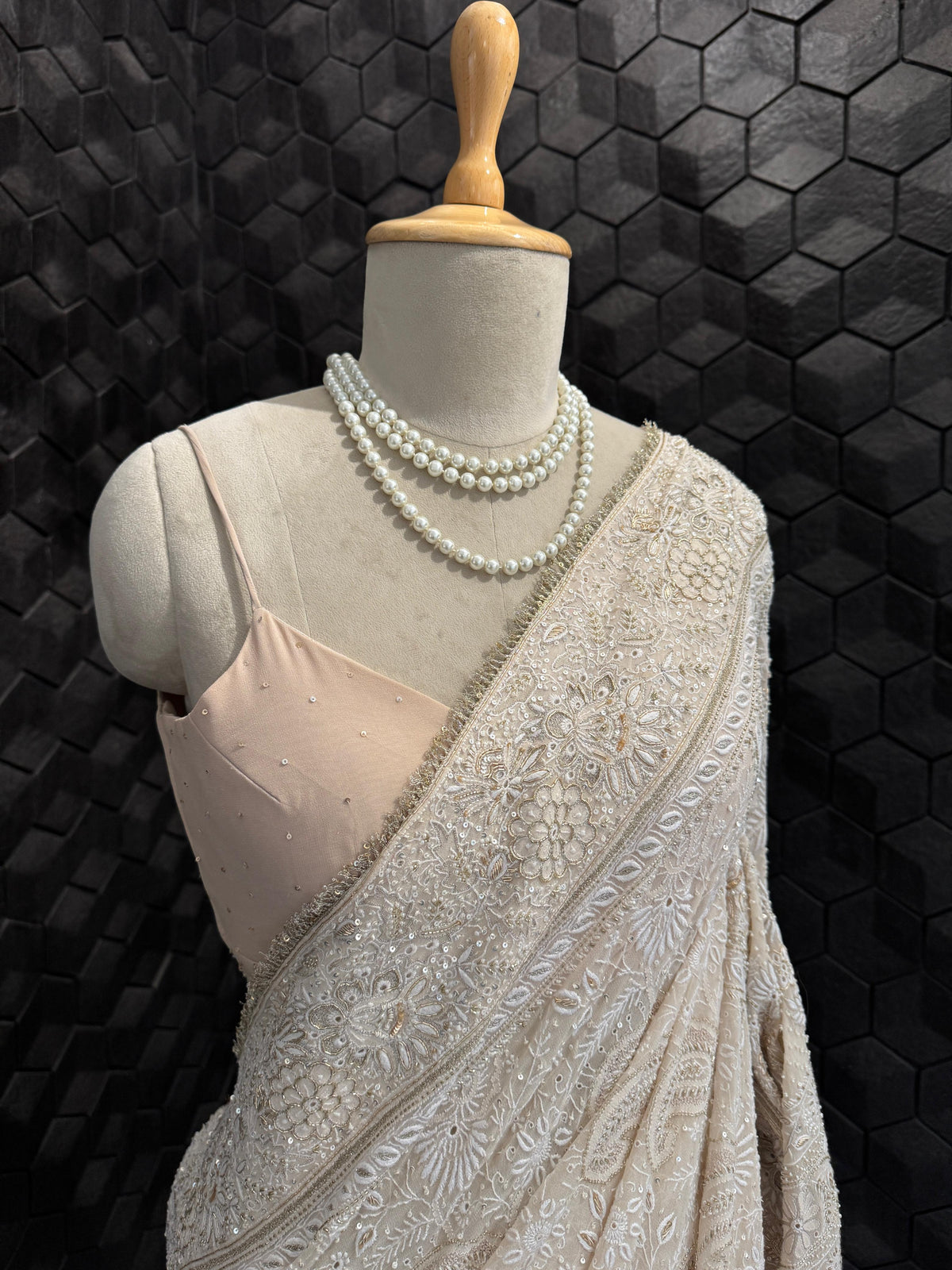 Classic Ivory & Gold Saree in Paisley Motifs