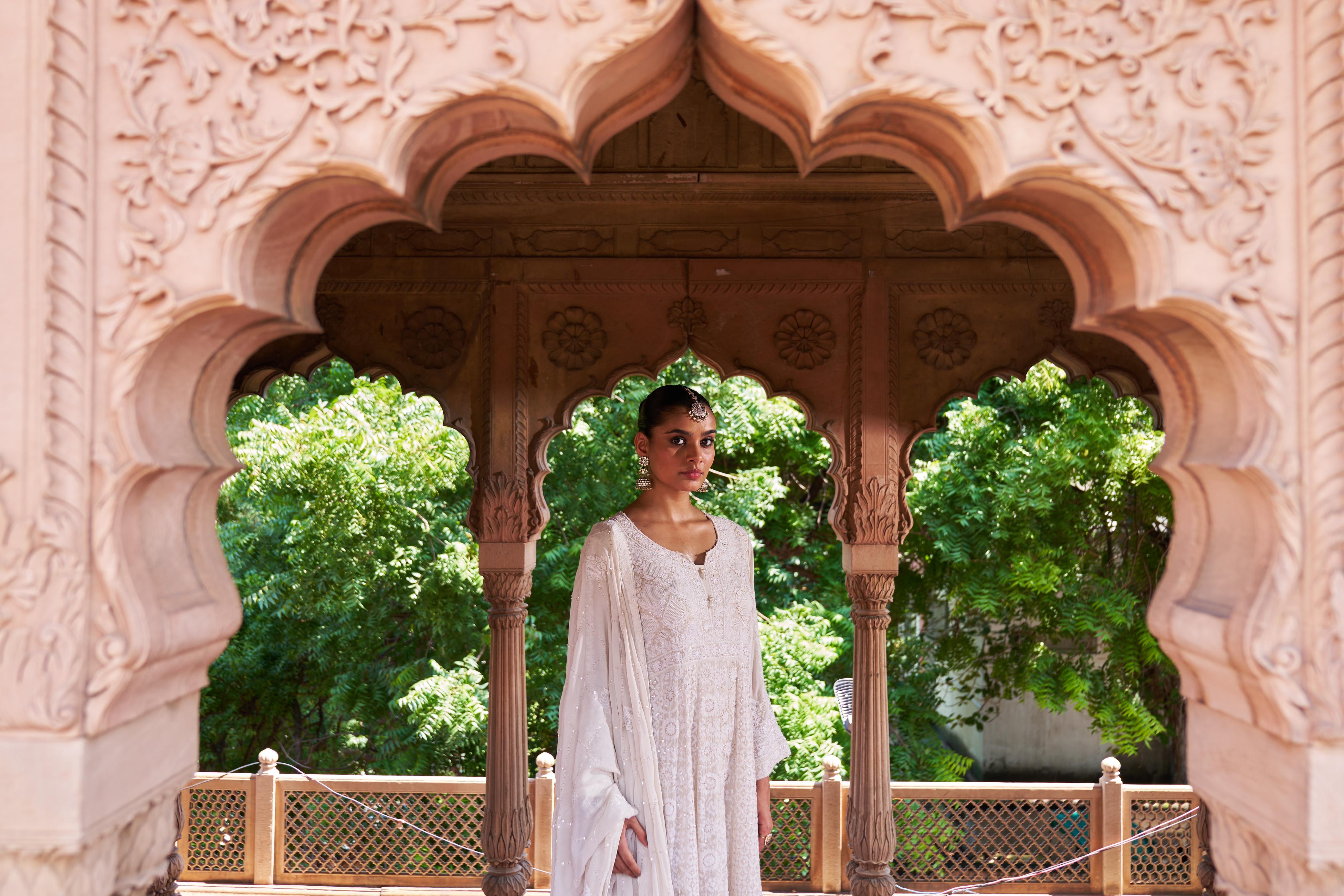 Ivory Georgette ek-taar Chikankari Anarkali Set