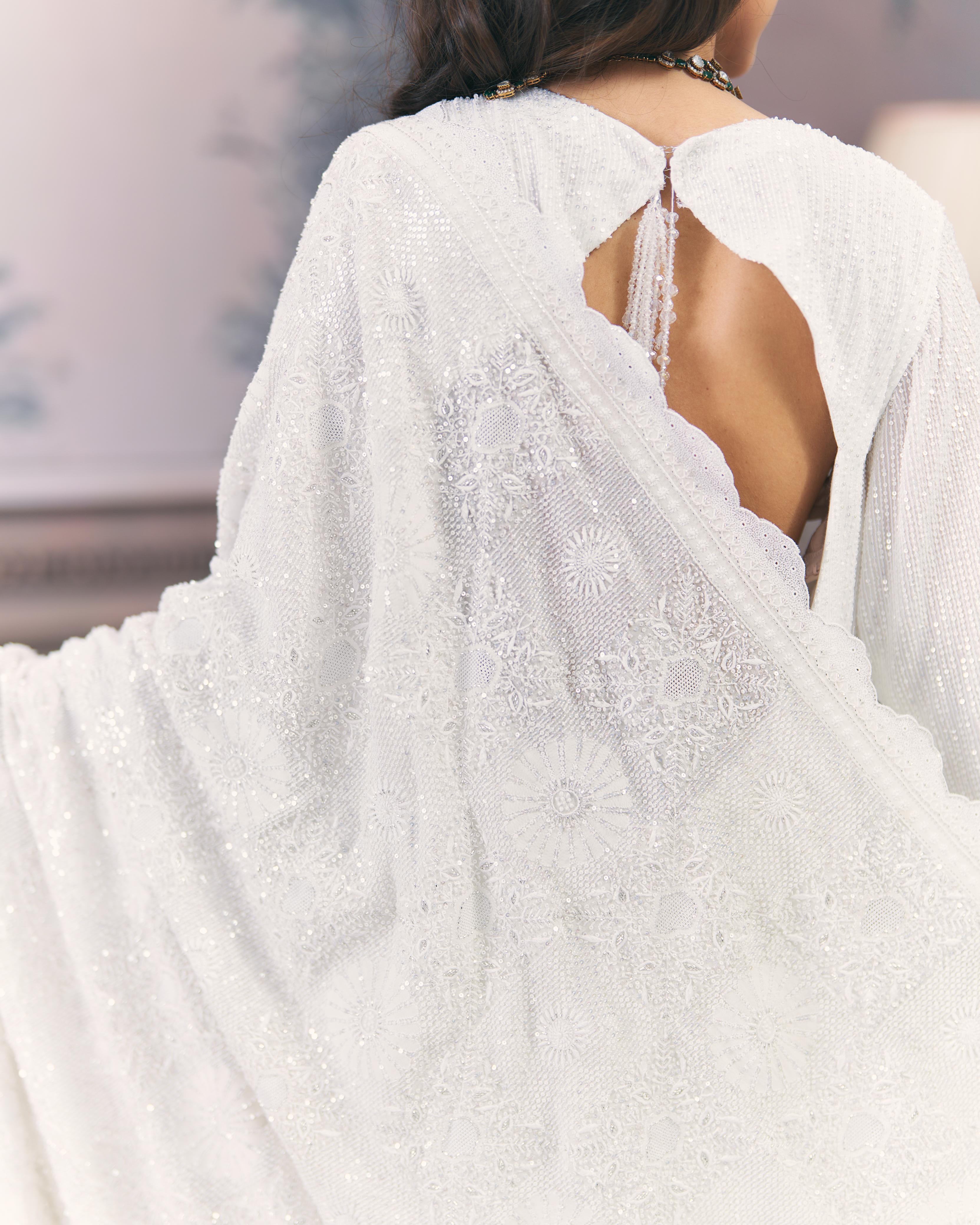 Ek-taar Chikankari statement heavy dupatta set