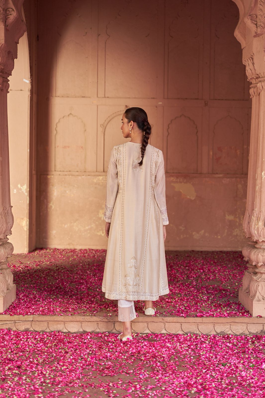 White Maheshwari Chanderi Chikankari Anarkali Set