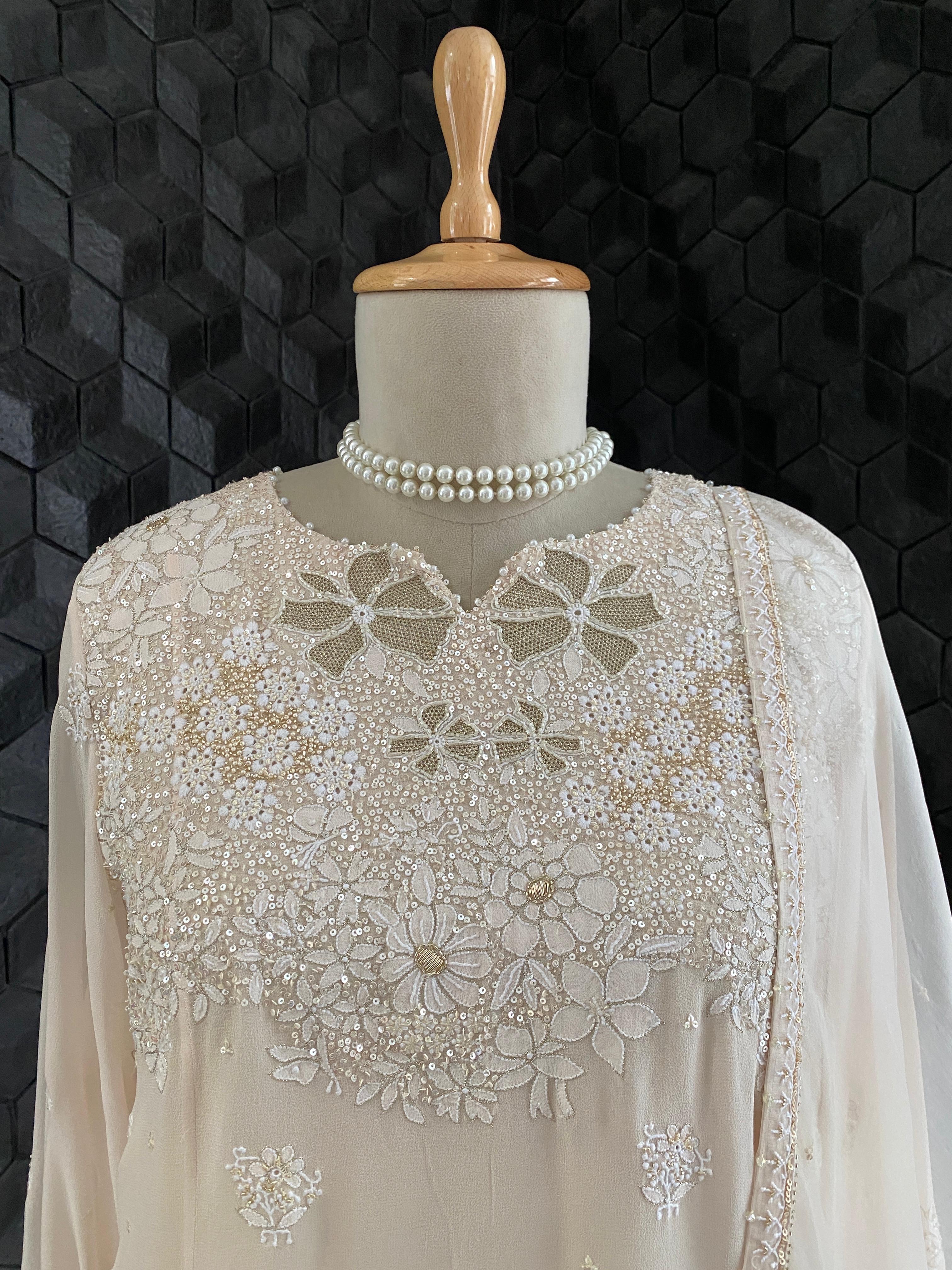 Ek-taar kasab jaali Floral boota Sharara set