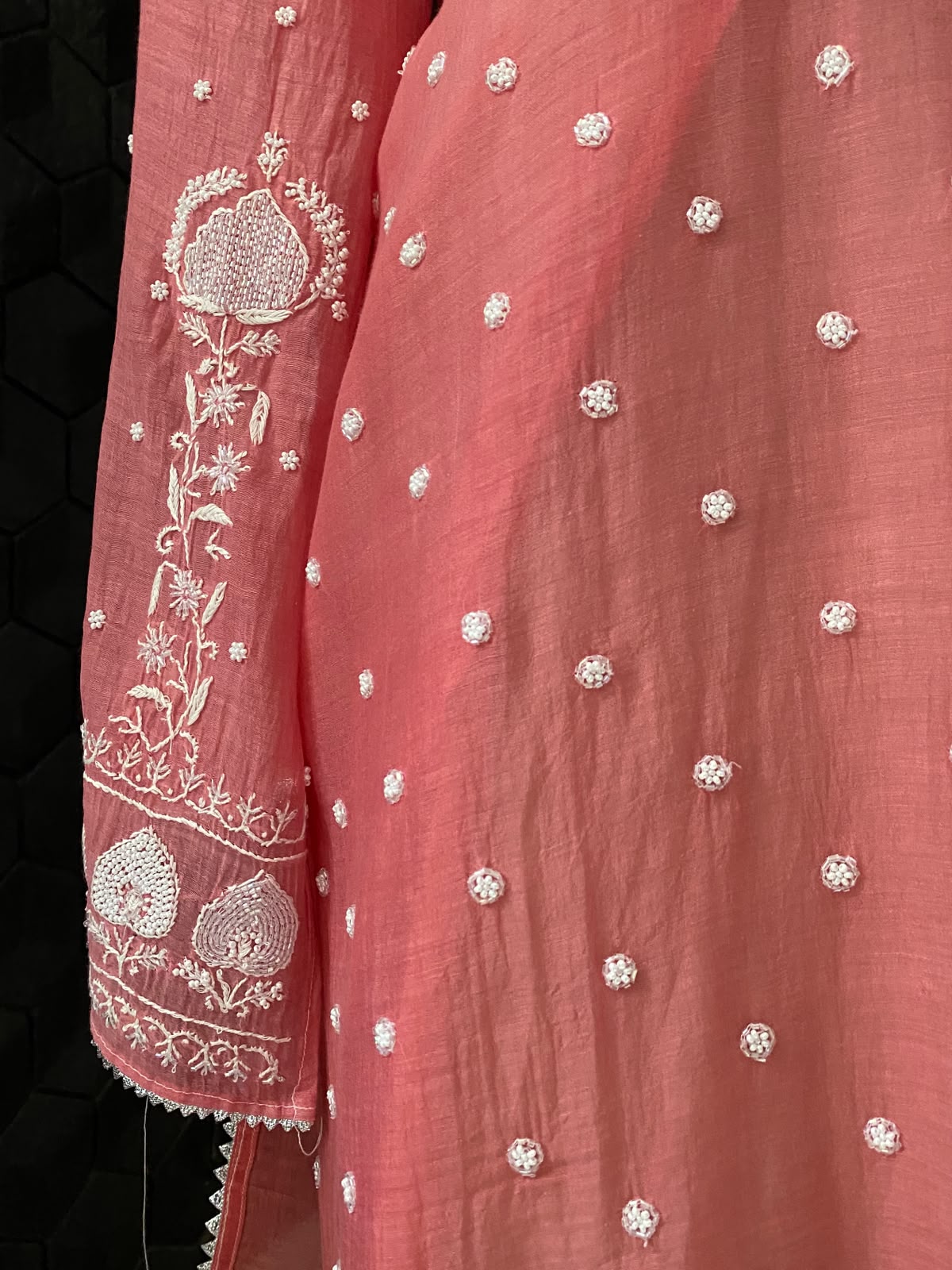 Pink Mul chanderi Chikankari kurta set.