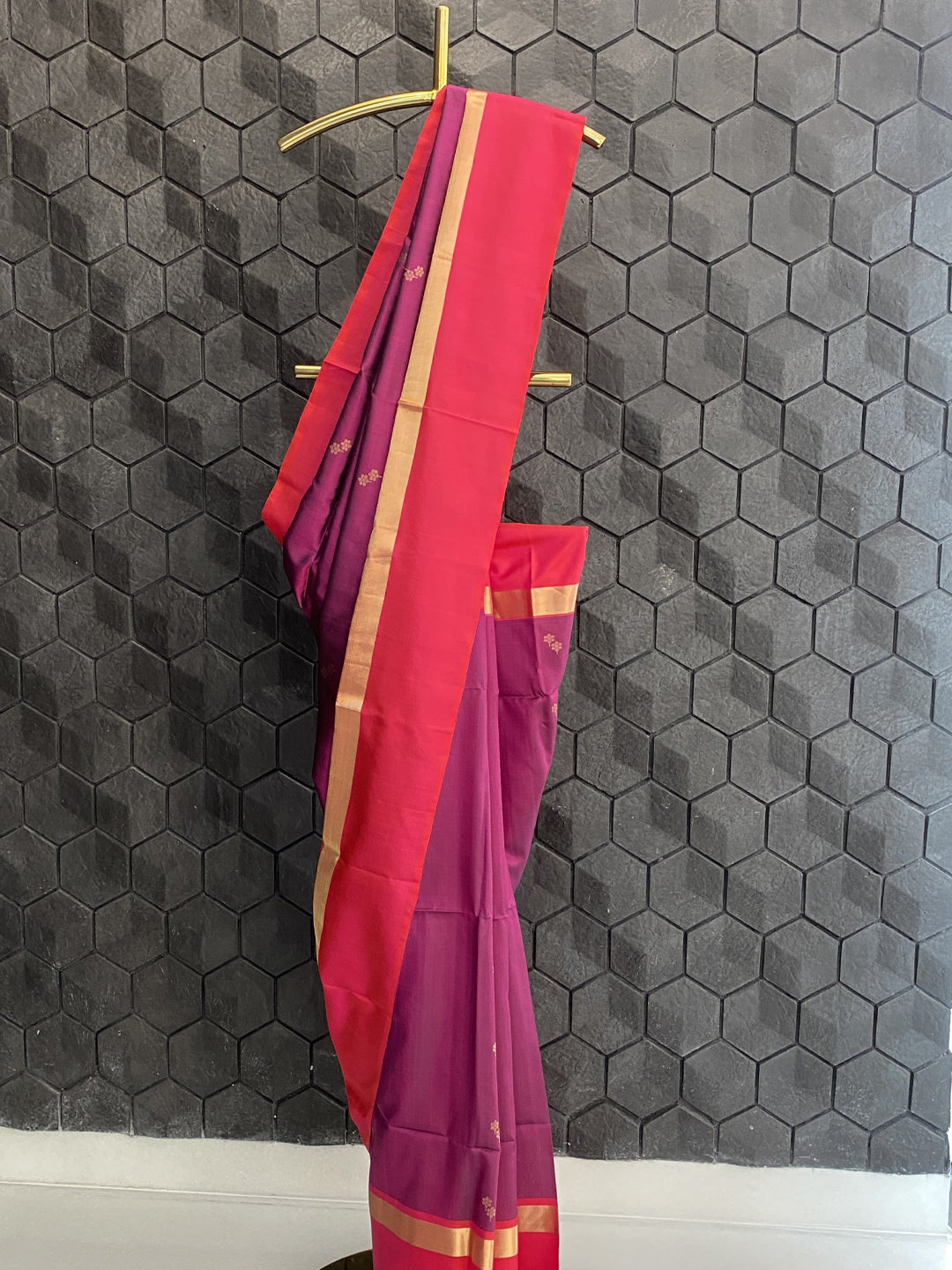 Dual Color Silk Saree With Gold Zari Work